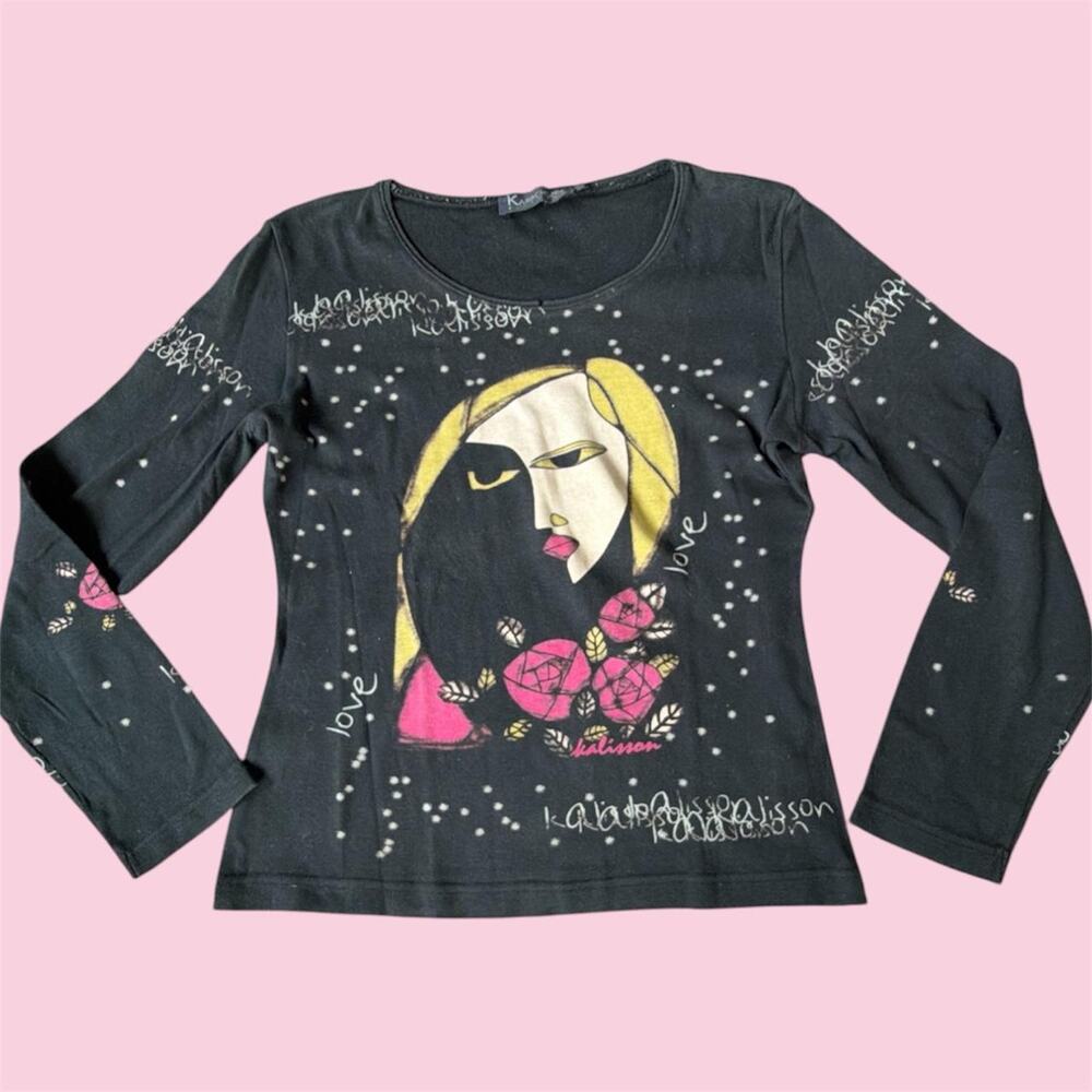 Y2K Euro Karboon black cotton long sleeve top with graphic of a woman pink roses